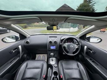 NISSAN QASHQAI+2 2.0 Tekna SUV 5dr Petrol CVT 4WD Euro 5 (140 ps)