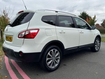 NISSAN QASHQAI+2 2.0 Tekna SUV 5dr Petrol CVT 4WD Euro 5 (140 ps)