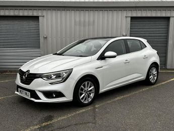 Renault Megane 1.5 dCi Dynamique Nav Hatchback 5dr Diesel Manual Euro 6 (s/s) (