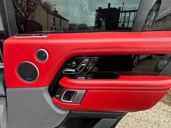 LAND ROVER RANGE ROVER 3.0 P400 MHEV Autobiography SUV 5dr Petrol Auto 4WD Euro 6 (s/s)