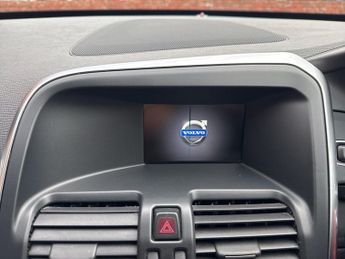 VOLVO XC60 2.0 D4 R-Design SUV 5dr Diesel Auto Euro 6 (s/s) (190 ps)