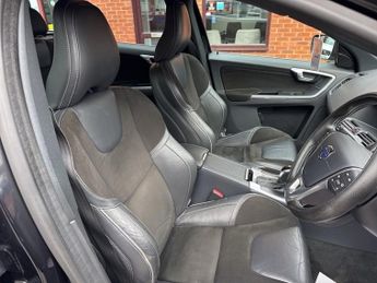 VOLVO XC60 2.0 D4 R-Design SUV 5dr Diesel Auto Euro 6 (s/s) (190 ps)