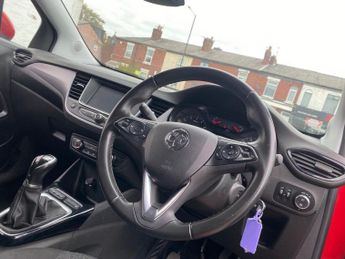 VAUXHALL CROSSLAND X 1.2 SE SUV 5dr Petrol Manual Euro 6 (83 ps)