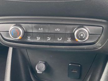 VAUXHALL CROSSLAND X 1.2 SE SUV 5dr Petrol Manual Euro 6 (83 ps)