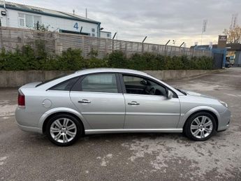 VAUXHALL VECTRA 3.0 CDTi V6 24V Elite Hatchback 5dr Diesel Automatic-2 FORMER KE