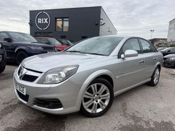 VAUXHALL VECTRA 3.0 CDTi V6 24V Elite Hatchback 5dr Diesel Automatic-2 FORMER KE