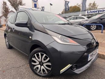 Toyota AYGO 1.0 VVT-i x-play Hatchback 5dr Petrol Manual Euro 5 Euro 5 (68 p