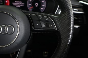 AUDI A4 2.0 TDI 35 Black Edition S Tronic Euro 6 (s/s) 4dr