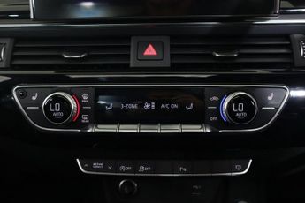 AUDI A4 2.0 TDI 35 Black Edition S Tronic Euro 6 (s/s) 4dr