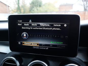 MERCEDES-BENZ GLC 2.1 GLC220d AMG Line (Premium Plus) SUV 5dr Diesel G-Tronic+ 4MA