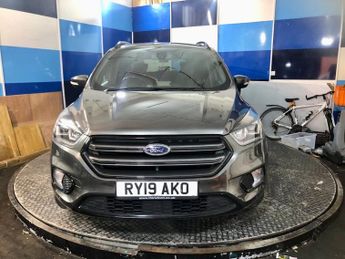 FORD KUGA 2.0 TDCi ST-Line SUV 5dr Diesel Powershift Euro 6 (120 ps)