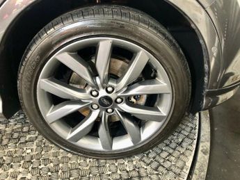 FORD KUGA 2.0 TDCi ST-Line SUV 5dr Diesel Powershift Euro 6 (120 ps)