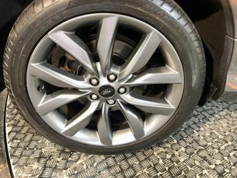 FORD KUGA 2.0 TDCi ST-Line SUV 5dr Diesel Powershift Euro 6 (120 ps)