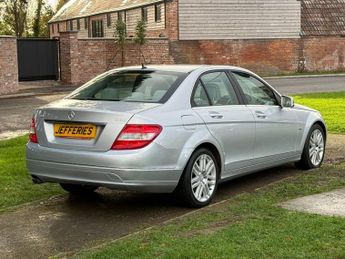 MERCEDES-BENZ C-CLASS 2.1 C200 CDI BlueEfficiency Elegance Saloon 4dr Diesel Auto Euro