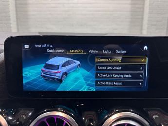 MERCEDES-BENZ EQA EQA 250 66.5kWh AMG Line SUV 5dr Electric Auto (190 ps)