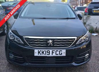 Peugeot 308 AUTOMATIC 1.2 PureTech Tech Edition Estate 5dr Petrol EAT Euro 6