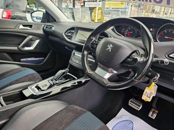 PEUGEOT 308 SW AUTOMATIC 1.2 PureTech Tech Edition Estate 5dr Petrol EAT Euro 6