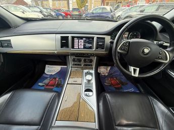 JAGUAR XF 2.2d Premium Luxury Sportbrake 5dr Diesel Auto Euro 5 (s/s) (200