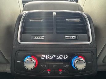 AUDI A6 2.0 TDI ultra Black Edition Saloon 4dr Diesel S Tronic Euro 6 (s