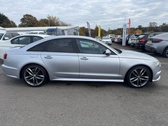 AUDI A6 2.0 TDI ultra Black Edition Saloon 4dr Diesel S Tronic Euro 6 (s