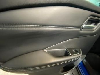 NISSAN QASHQAI 1.3 DIG-T MHEV Acenta Premium SUV 5dr Petrol Hybrid XTRON Euro 6