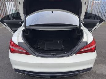 MERCEDES-BENZ CLA 2.1 CLA200d AMG Line Coupe 4dr Diesel 7G-DCT Euro 6 (s/s) (136 p