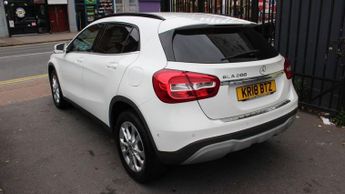MERCEDES-BENZ GLA 1.6 GLA200 SE (Executive) SUV 5dr Petrol 7G-DCT Euro 6 (s/s) (15