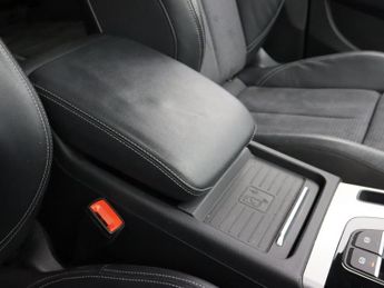 AUDI Q5 2.0 TFSI 45 S line SUV 5dr Petrol S Tronic quattro Euro 6 (s/s) 