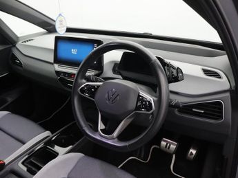 VOLKSWAGEN ID.3 Pro S 77kWh Tour Hatchback 5dr Electric Auto (204 ps)