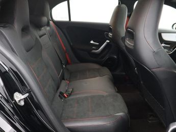 MERCEDES-BENZ A-CLASS 2.0 A35 AMG (Premium Plus) Hatchback 5dr Petrol SpdS DCT 4MATIC 