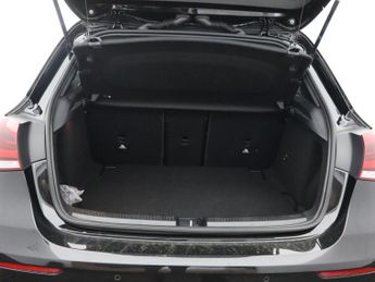 MERCEDES-BENZ A-CLASS 2.0 A35 AMG (Premium Plus) Hatchback 5dr Petrol SpdS DCT 4MATIC