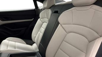 PORSCHE TAYCAN Performance Plus 93.4kWh Saloon 4dr Electric Auto RWD (11kW Char