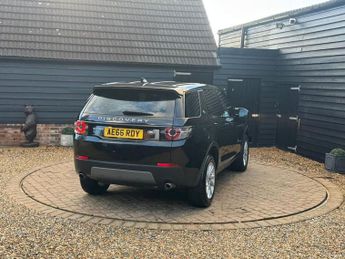 LAND ROVER DISCOVERY SPORT 2.0 TD4 SE SUV 5dr Diesel Auto 4WD Euro 6 (s/s) (180 ps)