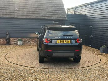 LAND ROVER DISCOVERY SPORT 2.0 TD4 SE SUV 5dr Diesel Auto 4WD Euro 6 (s/s) (180 ps)