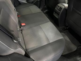 NISSAN QASHQAI 1.3 DIG-T MHEV N-Connecta SUV 5dr Petrol Hybrid XTRON Euro 6 (s/