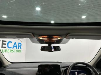 NISSAN QASHQAI 1.3 DIG-T MHEV N-Connecta SUV 5dr Petrol Hybrid XTRON Euro 6 (s/