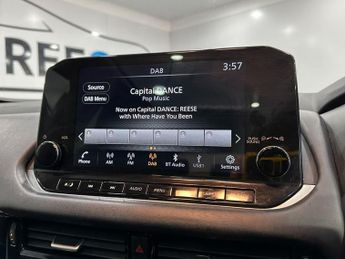 NISSAN QASHQAI 1.3 DIG-T MHEV N-Connecta SUV 5dr Petrol Hybrid XTRON Euro 6 (s/