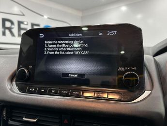 NISSAN QASHQAI 1.3 DIG-T MHEV N-Connecta SUV 5dr Petrol Hybrid XTRON Euro 6 (s/