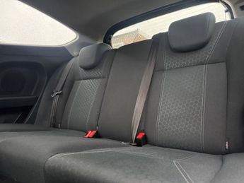 FORD FIESTA 1.4 Titanium Hatchback 3dr Petrol Automatic (154 g/km, 94 bhp)