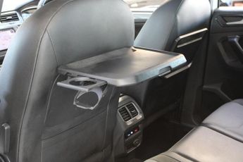 VOLKSWAGEN TIGUAN 2.0 TDI BlueMotion Tech R-Line SUV 5dr Diesel DSG 4Motion Euro 6