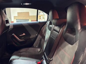 MERCEDES-BENZ A-CLASS 2.0 A250 AMG Line (Premium Plus) Hatchback 5dr Petrol 7G-DCT Eur