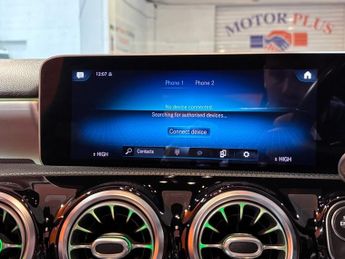 MERCEDES-BENZ A-CLASS 2.0 A250 AMG Line (Premium Plus) Hatchback 5dr Petrol 7G-DCT Eur