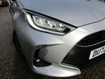 TOYOTA YARIS 1.5 VVT-h Design Hatchback 5dr Petrol Hybrid E-CVT Euro 6 (s/s) 