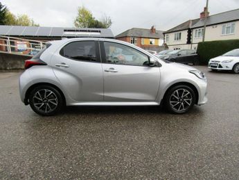TOYOTA YARIS 1.5 VVT-h Design Hatchback 5dr Petrol Hybrid E-CVT Euro 6 (s/s) 