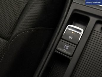 VOLKSWAGEN E-GOLF 35.8kWh e-Golf Hatchback 5dr Electric Auto (136 ps)