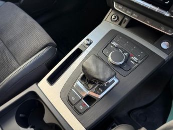 AUDI Q5 2.0 TDI 40 S line SUV 5dr Diesel S Tronic quattro Euro 6-2 OWNER