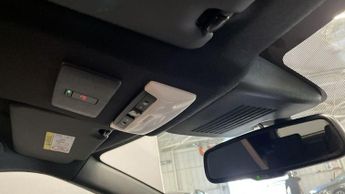 NISSAN JUKE 1.0 DIG-T N-Connecta SUV 5dr Petrol DCT Auto Euro 6 (s/s) (114 p