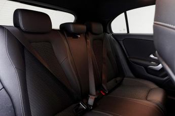 MERCEDES-BENZ A-CLASS 1.3 A200 Sport (Executive) Hatchback 5dr Petrol 7G-DCT Euro 6 (s