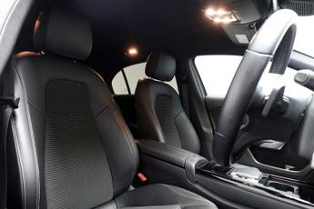 MERCEDES-BENZ A-CLASS 1.3 A200 Sport (Executive) Hatchback 5dr Petrol 7G-DCT Euro 6 (s
