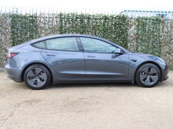 TESLA Model 3 Standard Range Plus Saloon 4dr Electric Auto RWD (241 bhp)